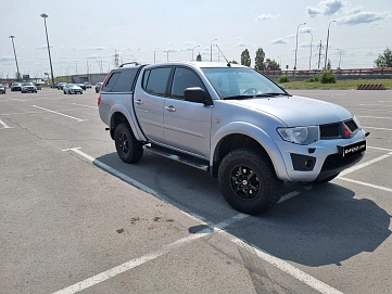 Mitsubishi L200, 2010г, полный привод, автомат