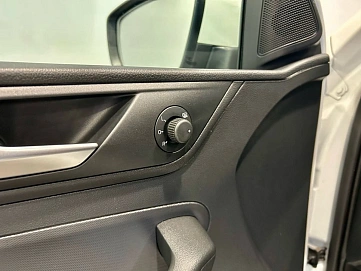 Volkswagen Polo, 2021г, передний привод, автомат