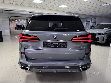 BMW X5, 2023г, полный привод, автомат