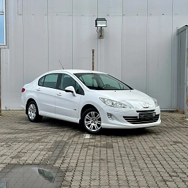 Peugeot 408, 2014г, передний привод, автомат
