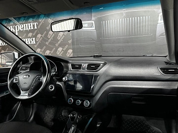 Kia Rio, 2015г, передний привод, автомат