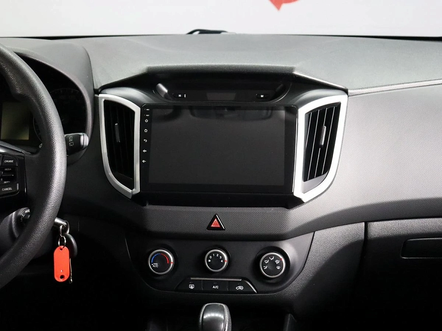 Hyundai Creta, 2018г., передний привод, автомат