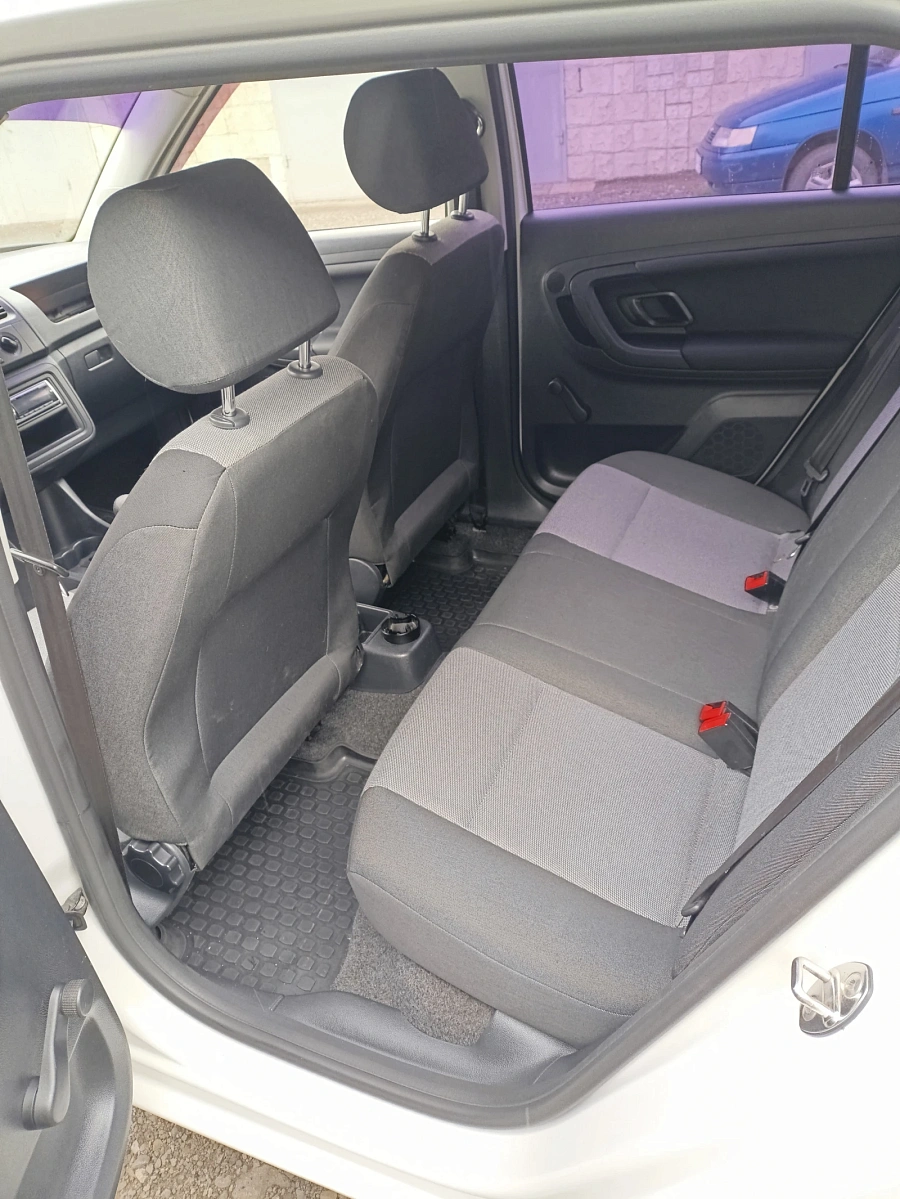 Skoda Fabia, 2011г., передний привод, механика