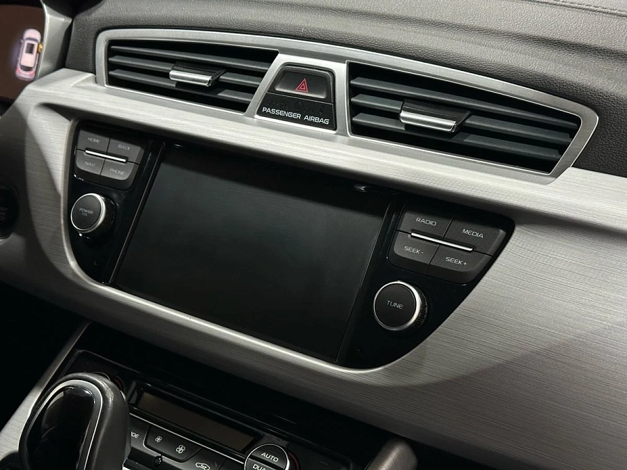 Geely Atlas, 2018г., передний привод, автомат