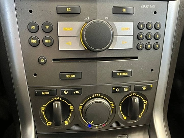 Opel Antara, 2013г, полный привод, автомат