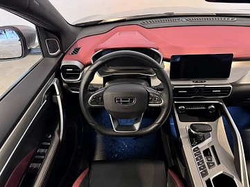 Geely Coolray, 2023г, передний привод, автомат