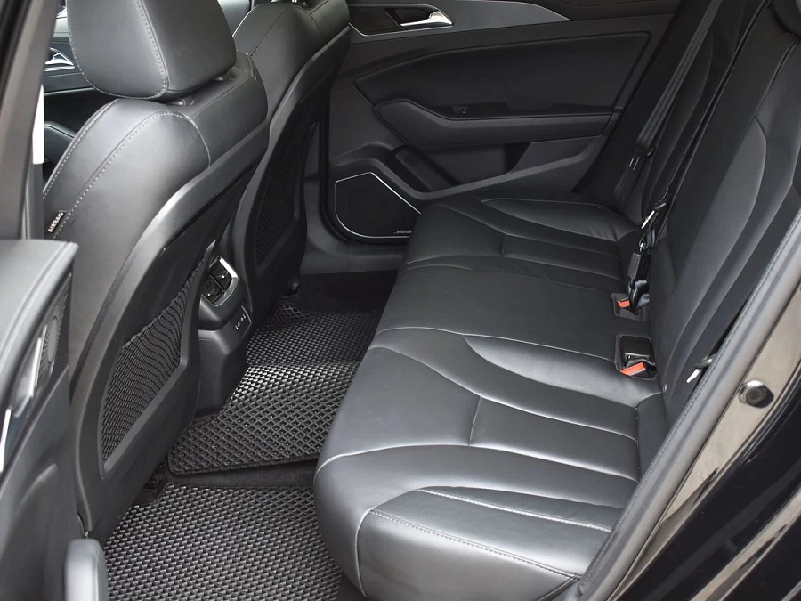 Hongqi H5, 2022г., передний привод, автомат