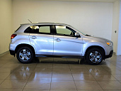 Mitsubishi , 2012г., передний привод, механика
