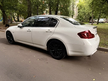 Infiniti G, 2011г, задний привод, автомат