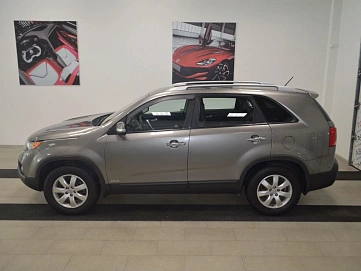 Kia Sorento, 2010г, полный привод, автомат