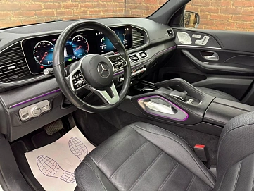 Mercedes-Benz GLE, 2020г, полный привод, автомат