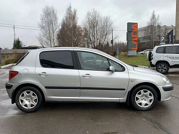 Peugeot 307, 2002г, передний привод, автомат