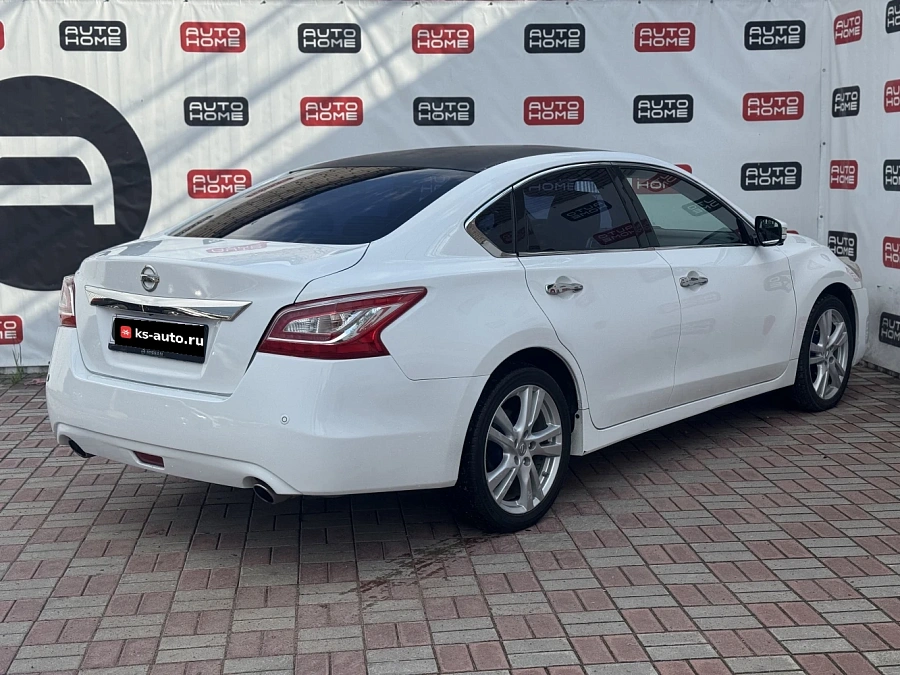 Nissan Teana, 2014г., передний привод, вариатор