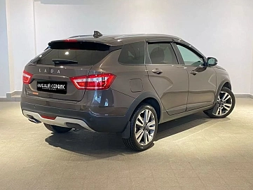 Lada (ВАЗ) Vesta, 2021г, передний привод, автомат