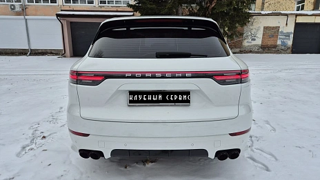 Porsche Cayenne, 2018г, полный привод, автомат