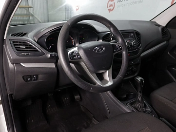 Lada (ВАЗ) Vesta, 2018г, передний привод, механика