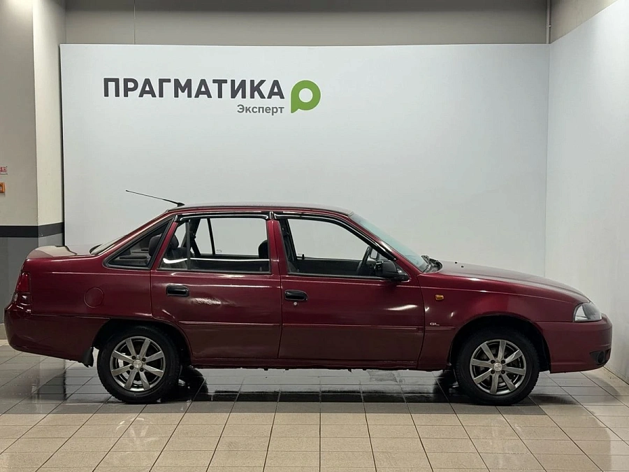 Daewoo Nexia, 2012г., передний привод, механика