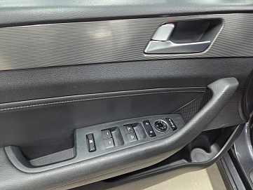 Hyundai Sonata, 2018г, передний привод, автомат