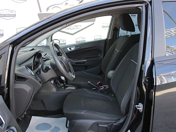 Ford Fiesta, 2016г, передний привод, робот