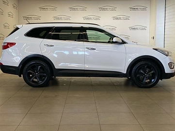 Hyundai Santa Fe, 2014г, передний привод, автомат