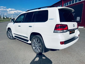 Toyota Land Cruiser, 2019г., полный привод, автомат