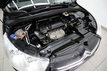 Citroen C4, 2012г, передний привод, автомат