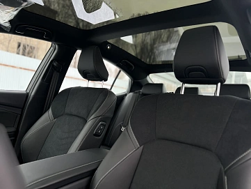 Toyota Camry, 2024г, передний привод, вариатор