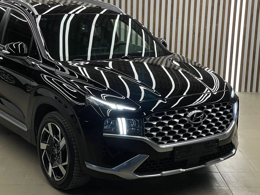 Hyundai Santa Fe, 2020г., передний привод, робот