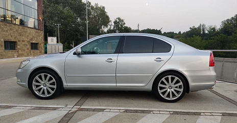 Skoda Octavia, 2011г, передний привод, механика