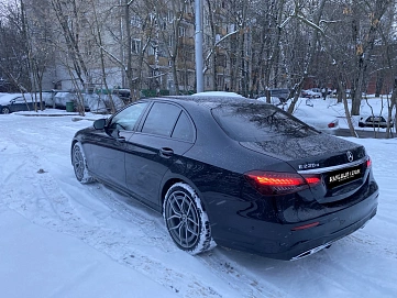 Mercedes-Benz E-Класс, 2020г, полный привод, автомат
