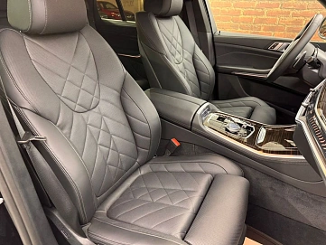 BMW X5, 2024г, полный привод, автомат