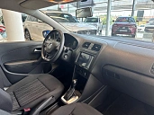 Volkswagen Polo, 2020г., передний привод, автомат