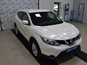Nissan Qashqai, 2014г., передний привод, вариатор