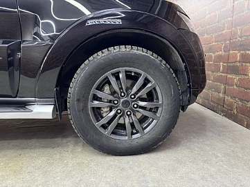 Mitsubishi Pajero, 2012г, полный привод, автомат