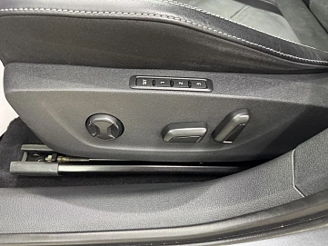 Skoda Octavia, 2021г, передний привод, автомат