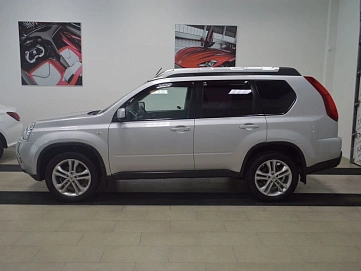 Nissan X-Trail, 2012г, полный привод, механика