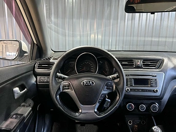 Kia Rio, 2015г, передний привод, механика