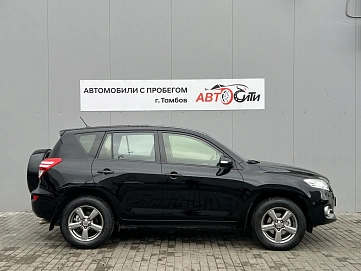 Toyota RAV4, 2012г, полный привод, вариатор