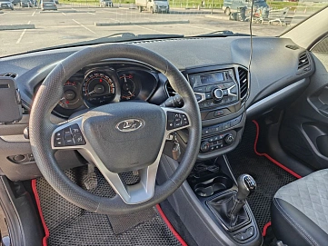 Lada (ВАЗ) Vesta, 2018г, передний привод, механика
