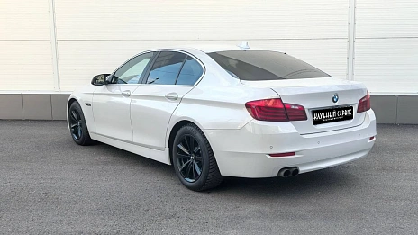 BMW 5 серии, 2013г, задний привод, автомат
