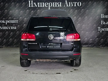 Volkswagen Touareg, 2005г., полный привод, автомат