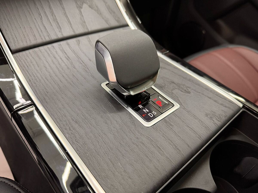 Land Rover , 2024г., полный привод, автомат