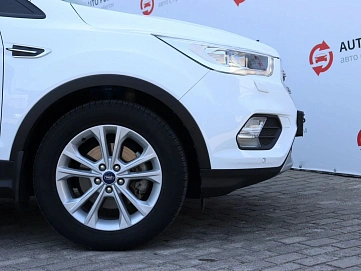 Ford Kuga, 2019г, передний привод, автомат