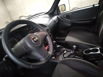 Chevrolet Niva, 2016г, полный привод, механика