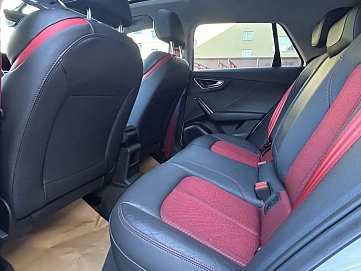 Audi Q2, 2021г, передний привод, робот