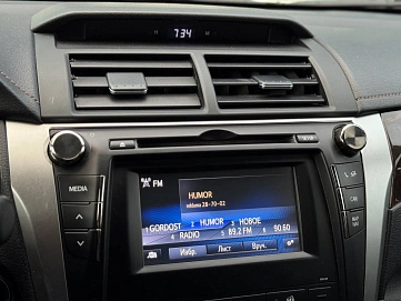 Toyota Camry, 2015г, передний привод, автомат