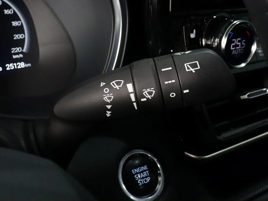 Toyota Highlander, 2025г., полный привод, автомат