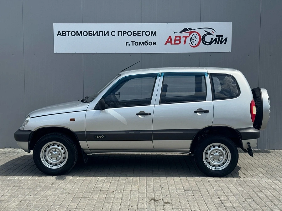 Chevrolet Niva, 2008г., полный привод, механика