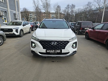 Hyundai Santa Fe, 2018г, передний привод, автомат