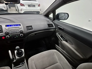 Honda Civic, 2008г, передний привод, механика